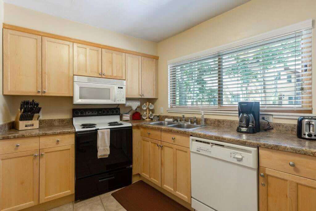 Downtown Chalet Close To Main St With Pool And Hot Tub Breckenridge Eksteriør billede