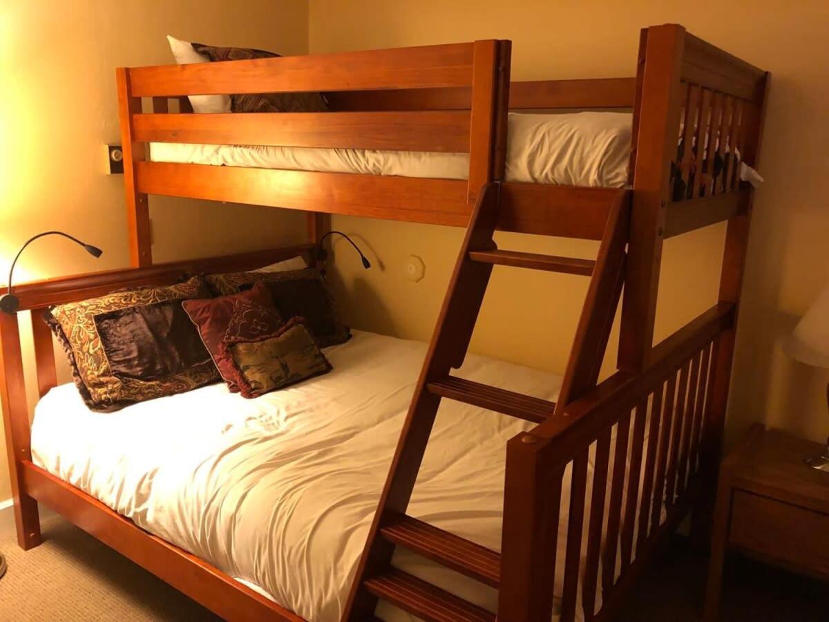 Downtown Chalet Close To Main St With Pool And Hot Tub Breckenridge Eksteriør billede